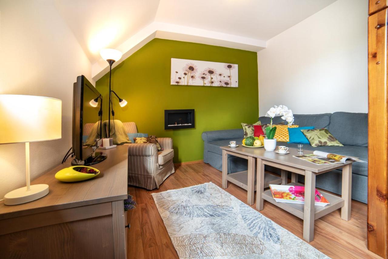 Apartman Tulanie 62 Kamzik Donovaly 2 Izbovy Mezonet Deluxe Parkovanie V Podzemnej Garazi Zdarma Bagian luar foto