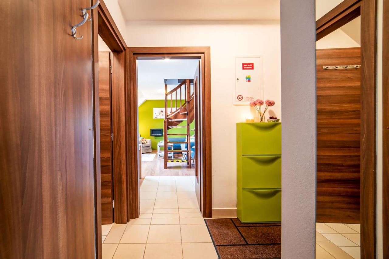Apartman Tulanie 62 Kamzik Donovaly 2 Izbovy Mezonet Deluxe Parkovanie V Podzemnej Garazi Zdarma Bagian luar foto